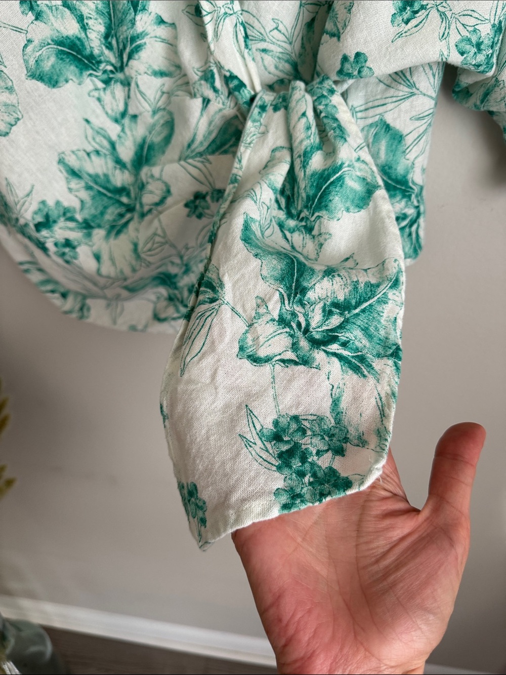 Zara Botanical Wrap Blouse XS Oversized Green Floral Linen Blend Top Cottagecore - Picture 5 of 11